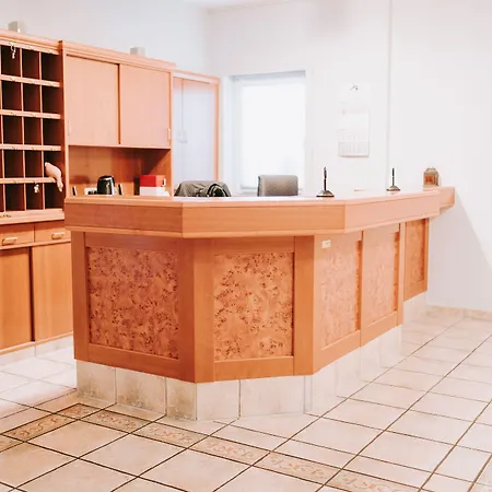 Pompei 酒店 Astheim